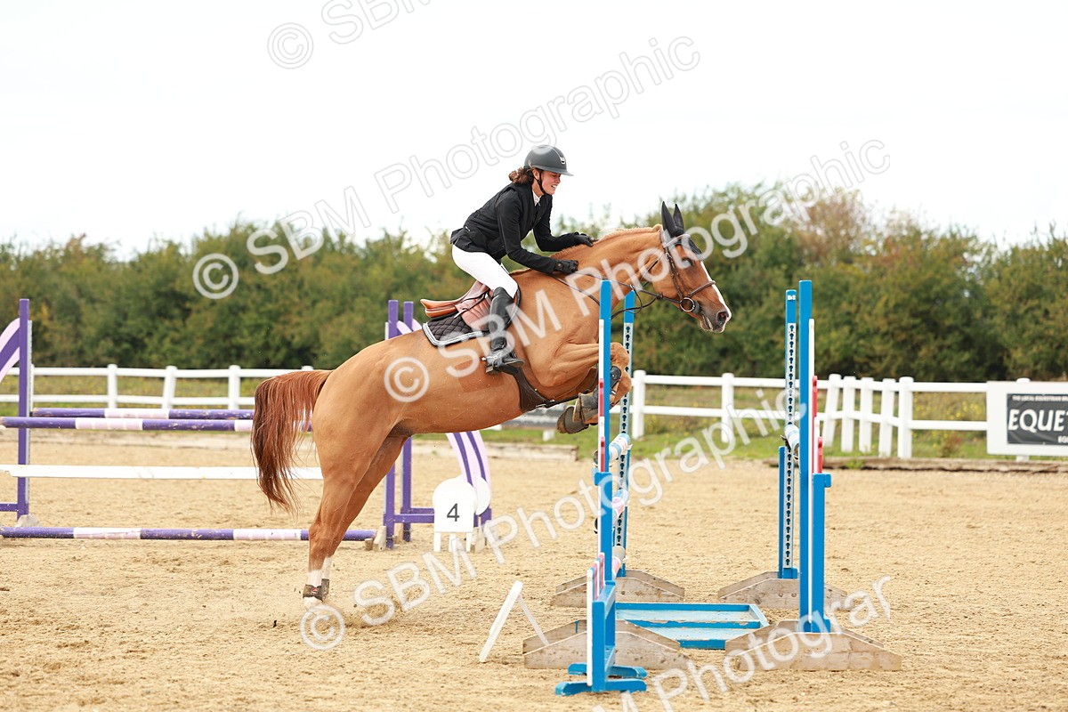 SBM_001625 - Class 4 - Senior Newcomers - 1.10m