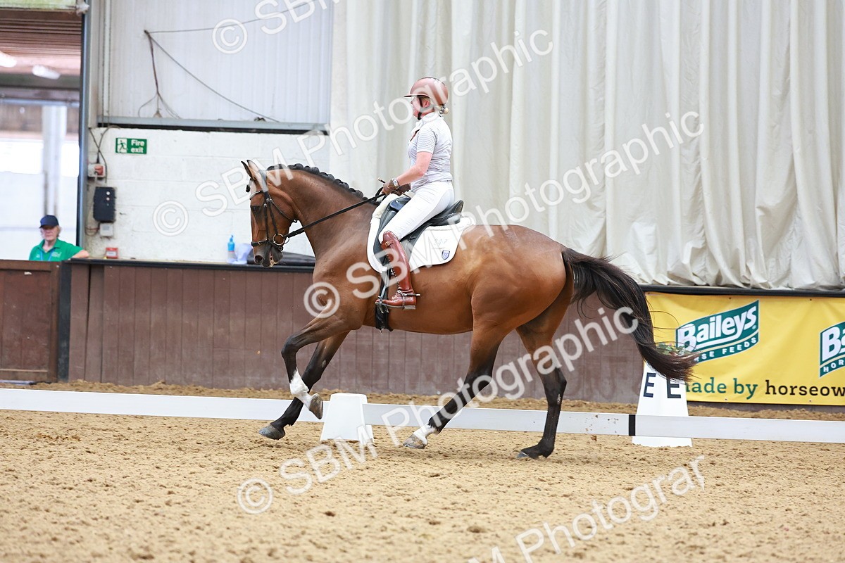 SBM_003887 - Para PYO Warm Up