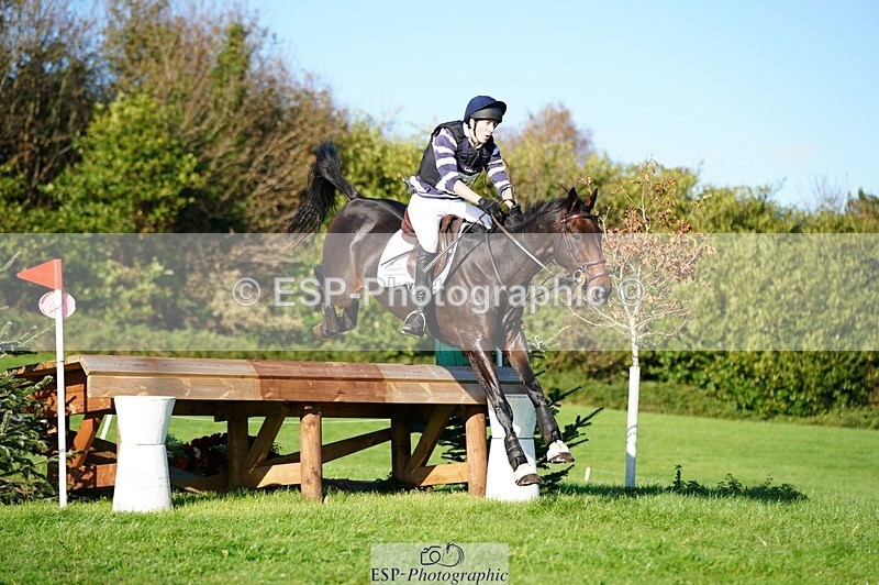 241026-150834-14304 - 556-Marshall.David.Johnson-SILVER.BAY