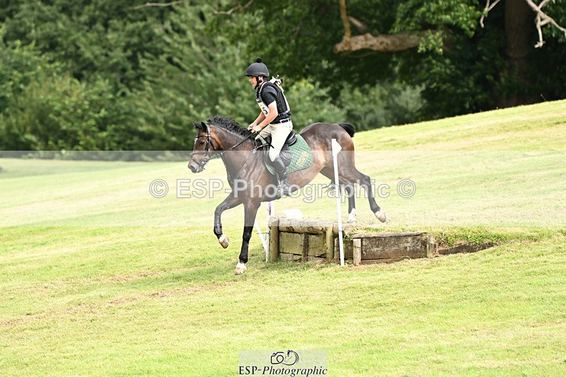 240825X-153512-36516 - 80cm XC 15.30 to 16.30