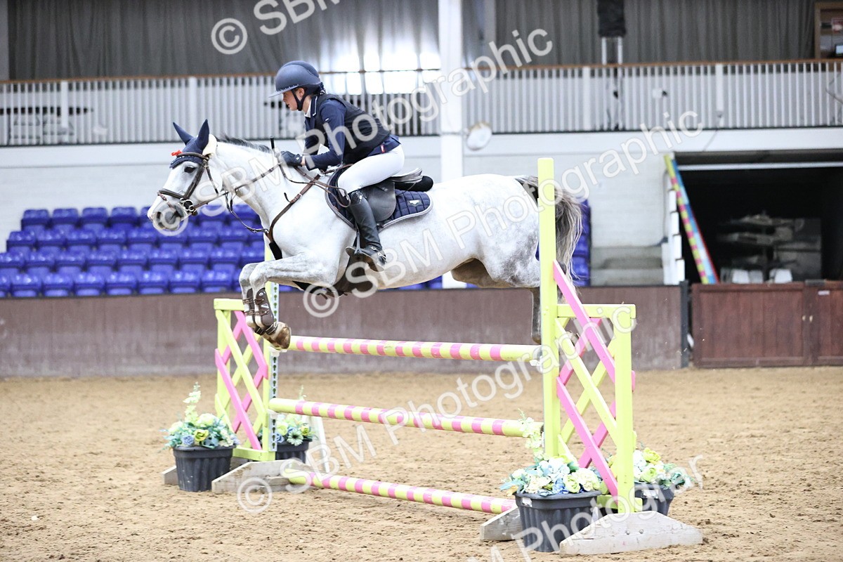 SBM_002825 - Class 13 - Blue Chip Pony Newcomers 1.00m Open