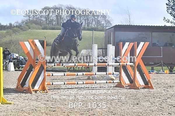 BPP_1635 - CLASS 8 Senior Newcomers/ 1.10m Open