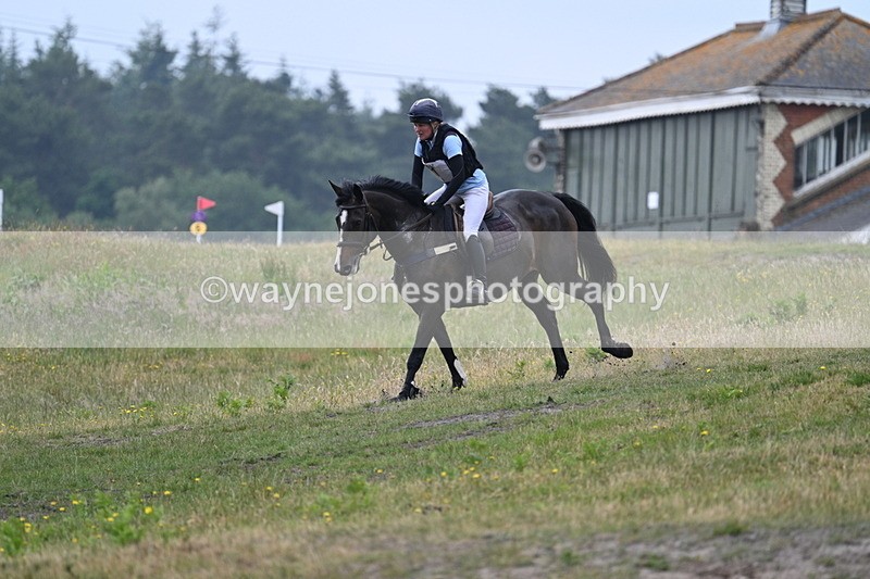 WJ7_9000 - Time 10:45 to 11:03