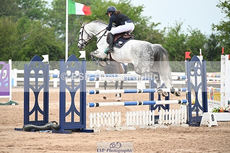 250424-140259-04824 - Cls 5 - 2 Star Medium Tour