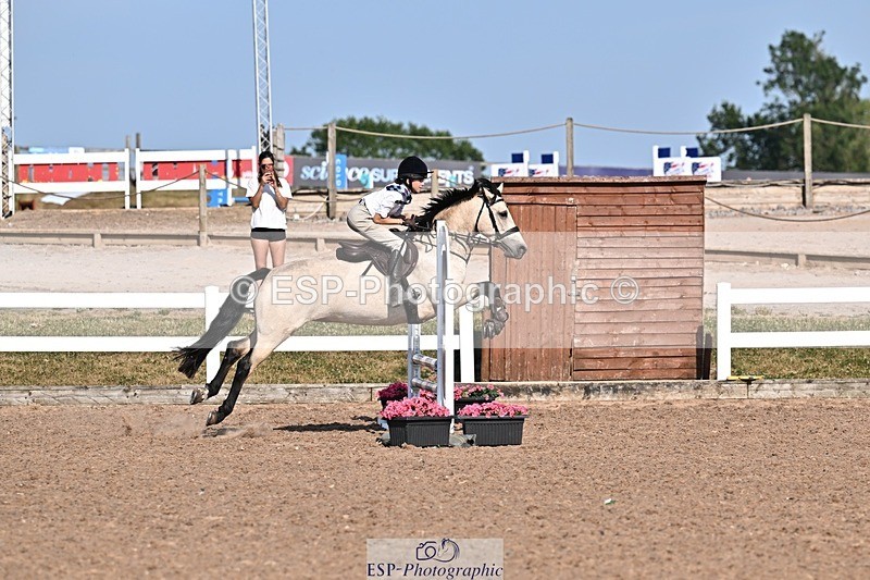 260714-173004-00217 - 70cm Classes