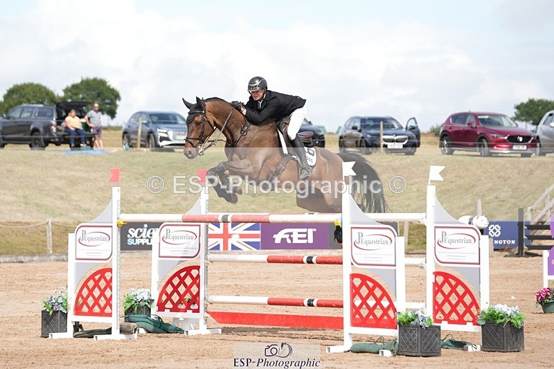 250718-154413-12244 - Cls 6, 3 Star Big Tour LR Qualifier Start til Break