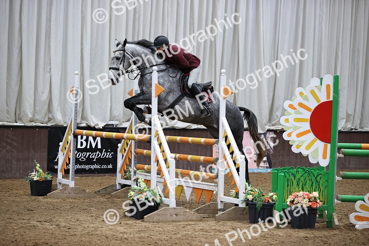 SBM_001419 - Class 4 - Senior Newcomers - 1.10m Open