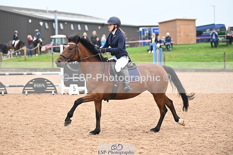 240907A-112525-00939 - Cls 2 Pony Small Team 70cm & 80cm