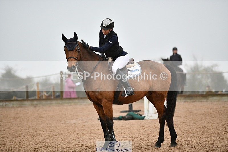 241102A-150221-06008 - SAT Cls 11 Snr 1.05m