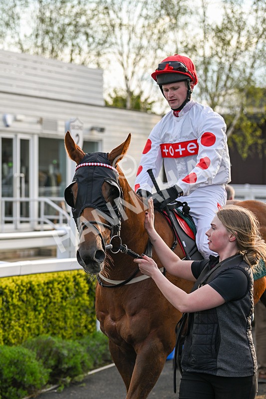 300424-Race 4-Fortunate Star-2874 - Race 4