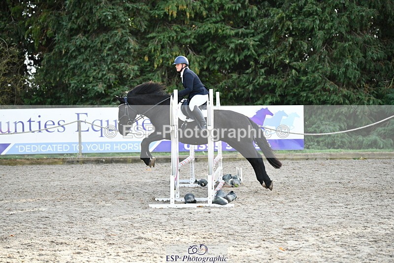 251004A-154956-02002 - Classes 8 & 9 70cm