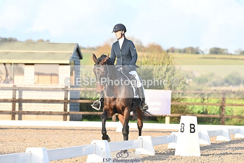 231105-153337-03060 - Cls 4 Novice 24 15.24 to 16.35 break