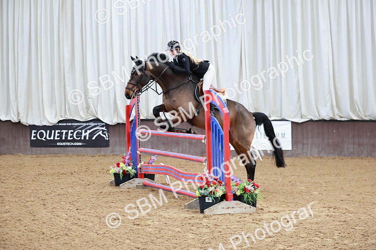 SBM_004261 - Class 12 - Senior Foxhunter - 1.20m