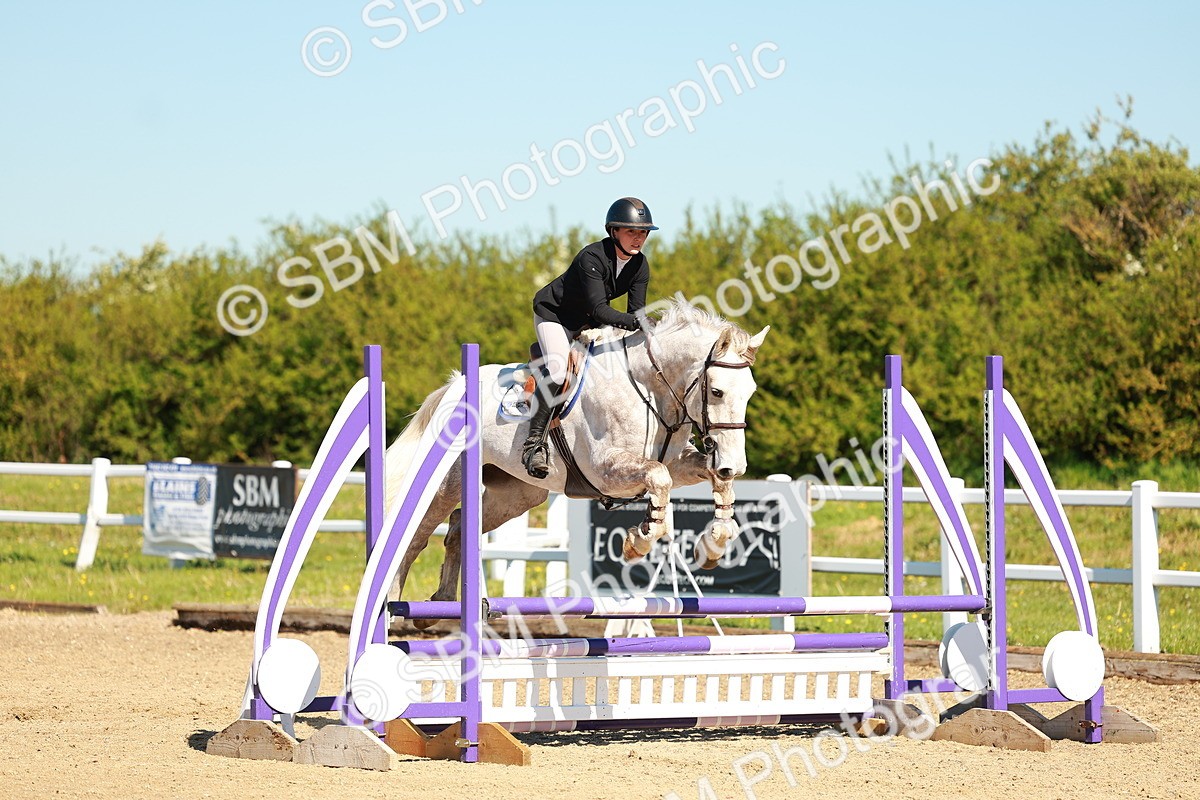 SBM_000108 - Class 1 - Clear Round