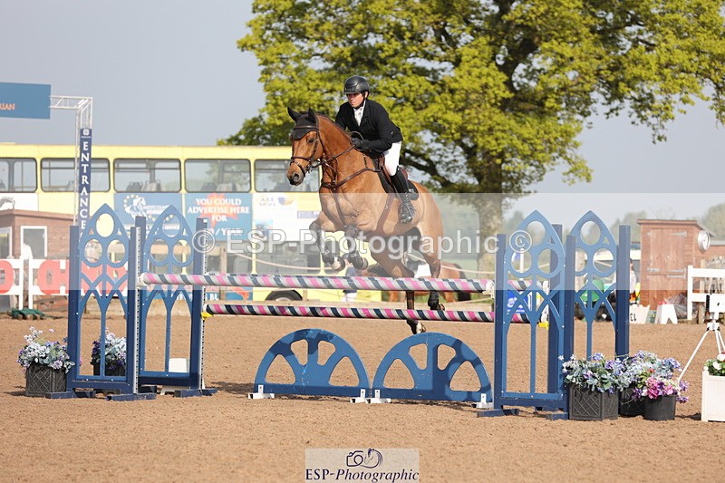 240511A-090642-10925 - Cls 32 Foxhunter