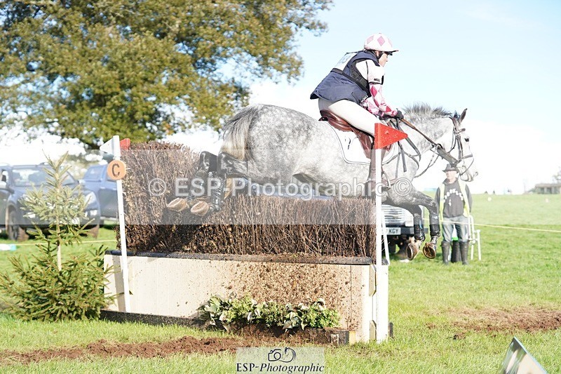 231021-160352-20641 - 553-HARLEQUIN.RABBIT-Althea.Bleekman-SC+XC