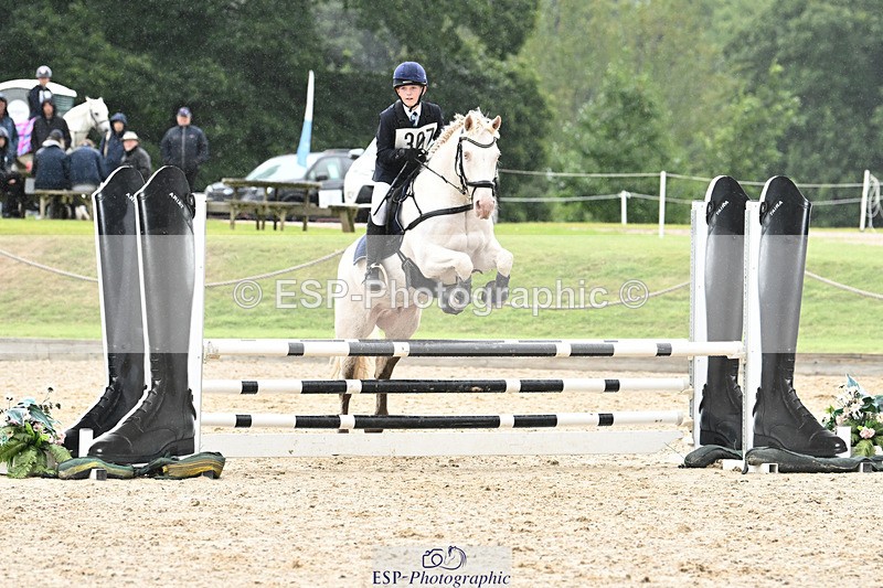 240824X-123109-25501 - 70cm Jump Off