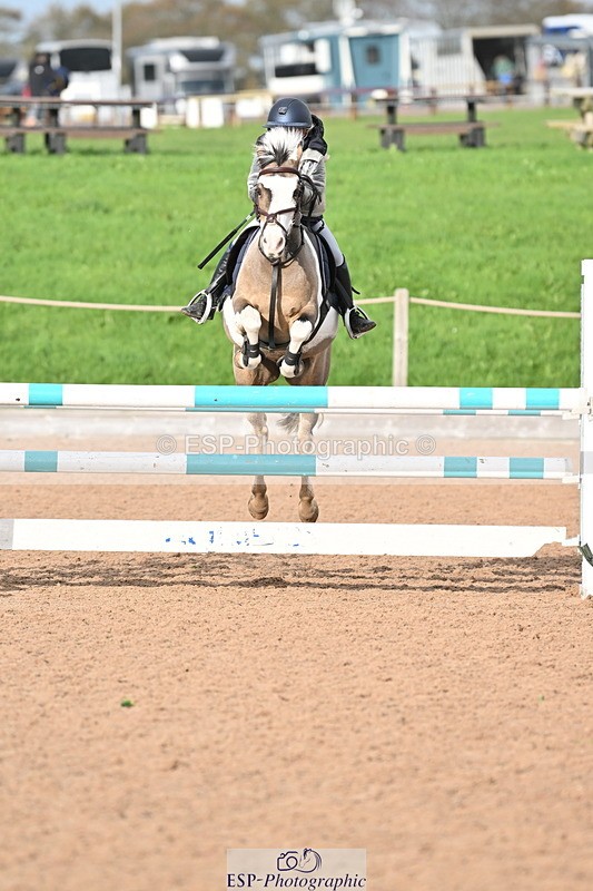 231029A-140844-03674 - Winter-Summer 128cm & 138cm