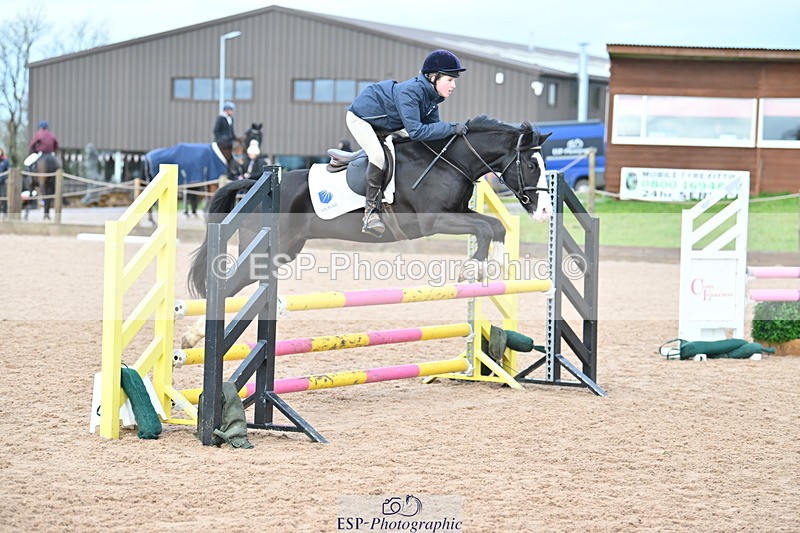 231203A-112717-00828 - Cls 16+17 Club and Schools 80cm