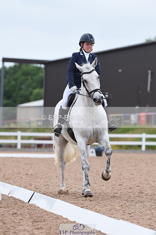 230702A-101944-07969 - Cls 25 Novice 23