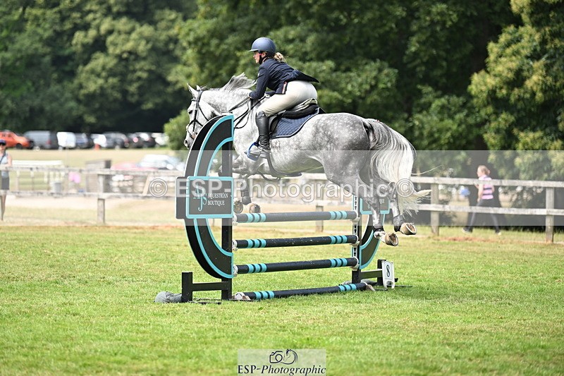 250704A-113601-07305 - Cls 25 Snr British Novice and 90cm