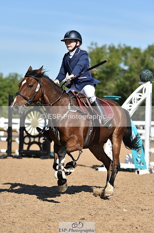 230903A-110504-04100 - Cls 18 Pony Brit Novice & 80cm Open