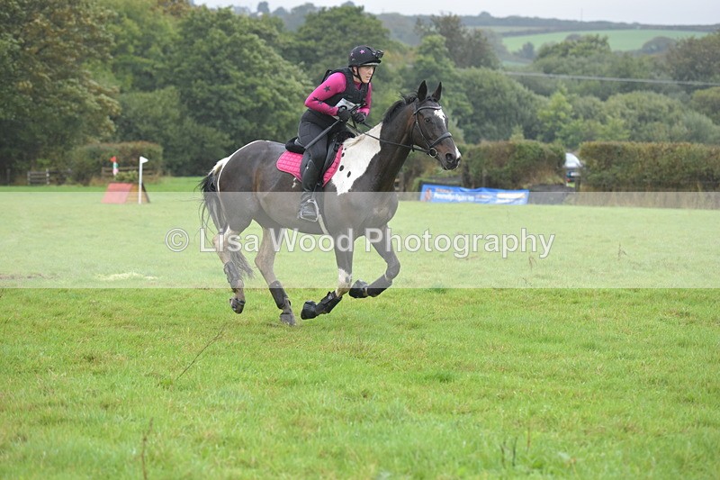 RAY_9535 - Class 2: 70cm: Corner