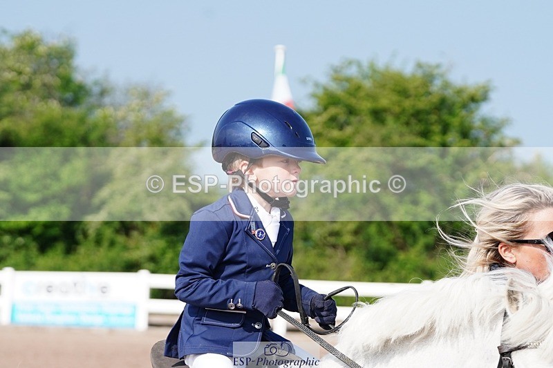 250503-092218-00074 - Cls 16 Clear Round 40cm and 50cm