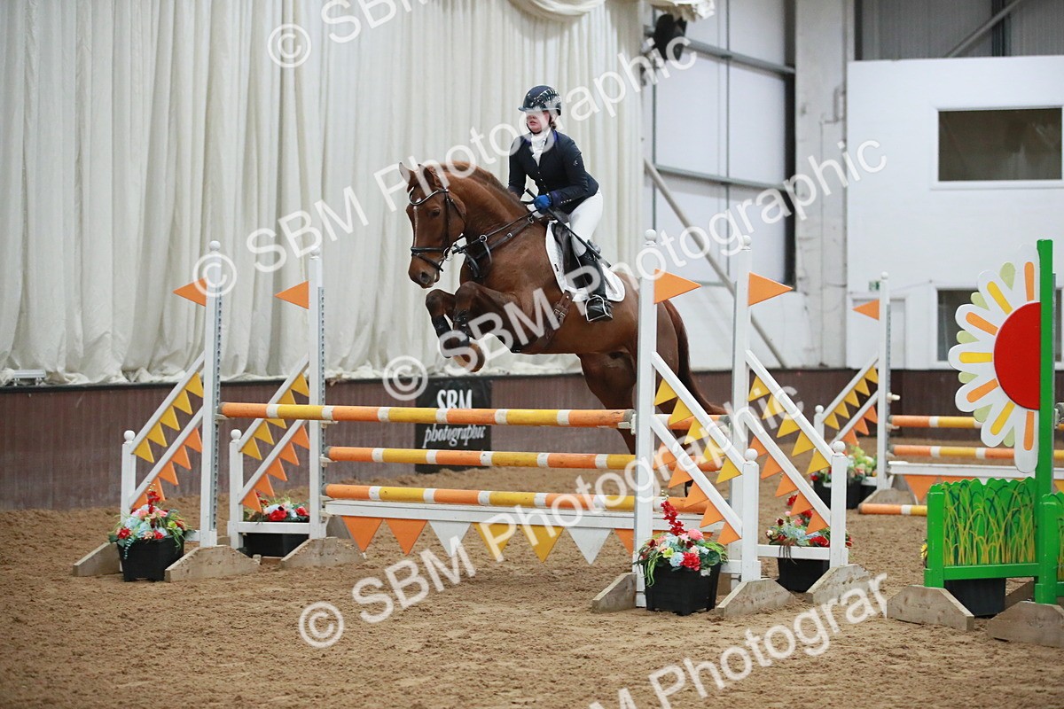 SBM_001079 - Class 4 - Senior Newcomers - 1.10m Open