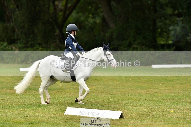 250820A-114239-05222 - 11am to 12