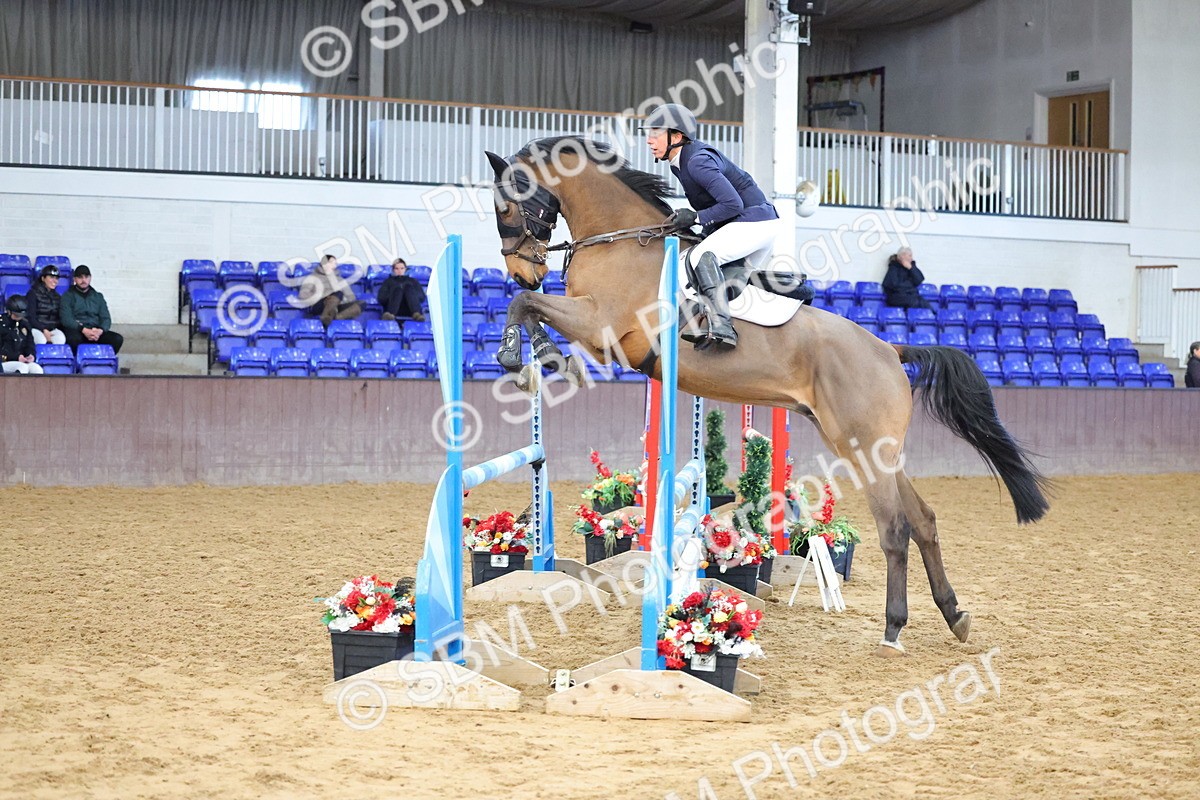 SBM_005487 - Class 22 - Bliss of London Novice Winter Championship Qualifier 90cm