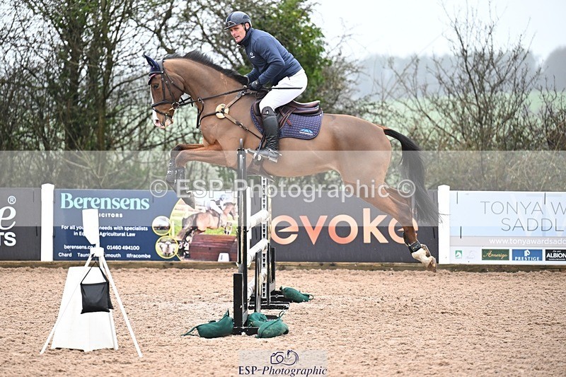 260218-112016-00243 - Cls 2 Discovery and 1m Open