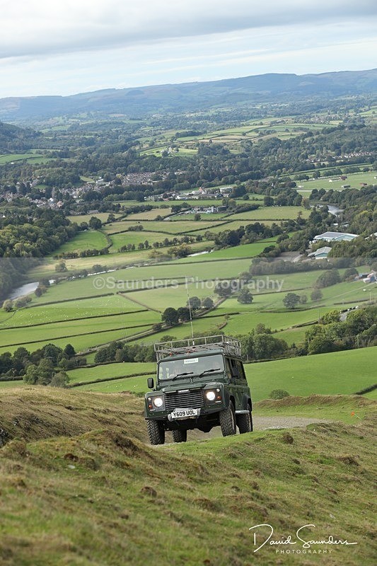 SPXX3367 - Land Rover