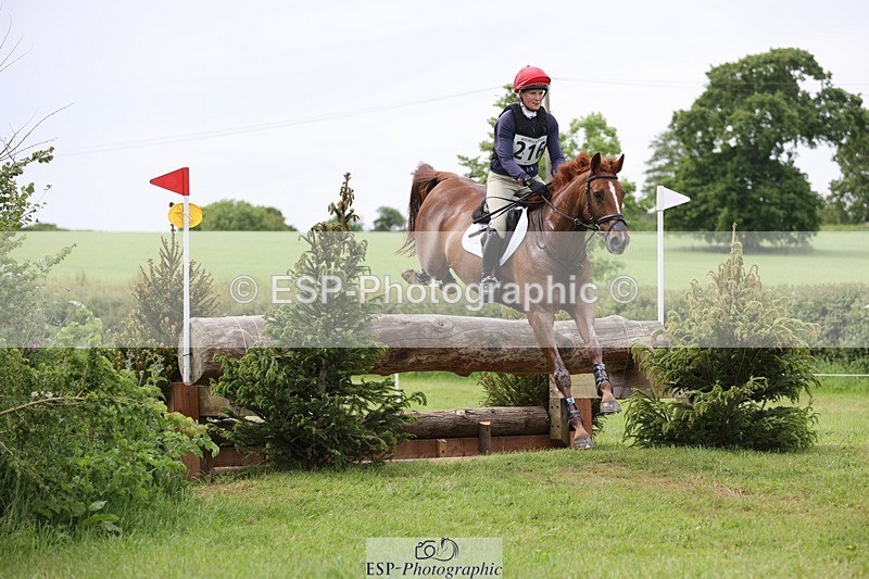 240525-151817-16496 - 216-I'M_A_WONDER-Rosie_Bradley-Hole