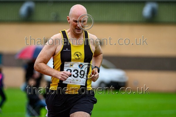 Monument25-920437 - Set One