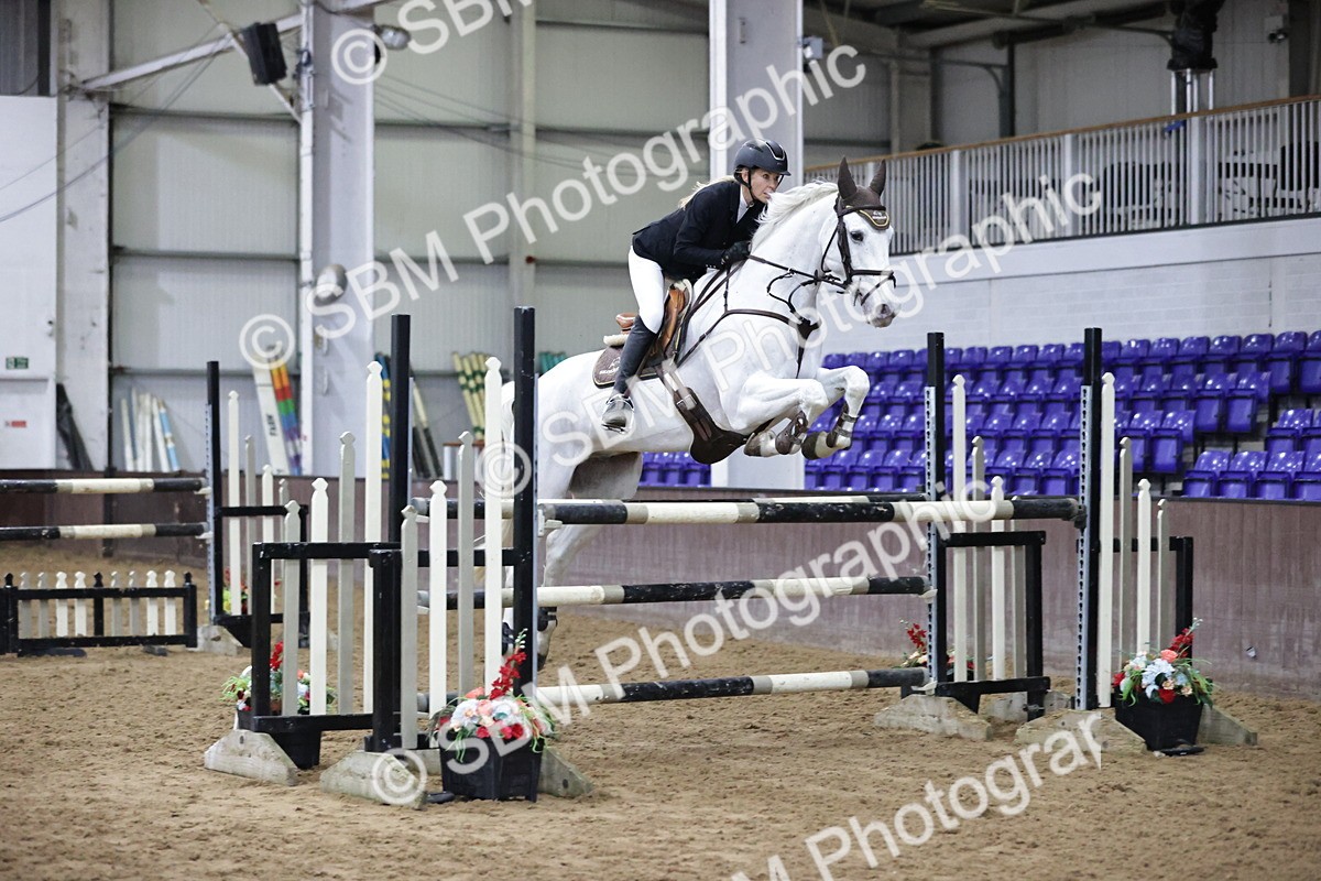 SBM_001601 - Class 5 - Redpost Equestrian Senior Foxhunter/ 1.20m Open