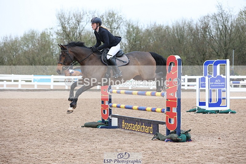 231112A-124141-04135 - Cls 19 Snr 1.05m Open