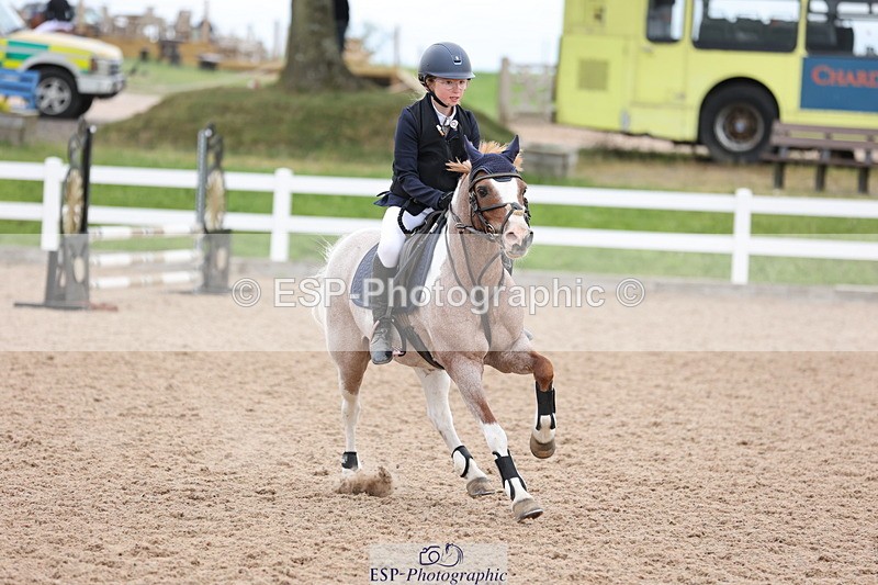 240630A-181018-16324 - Cls 28 Stepping Stones 128cm + 138cm