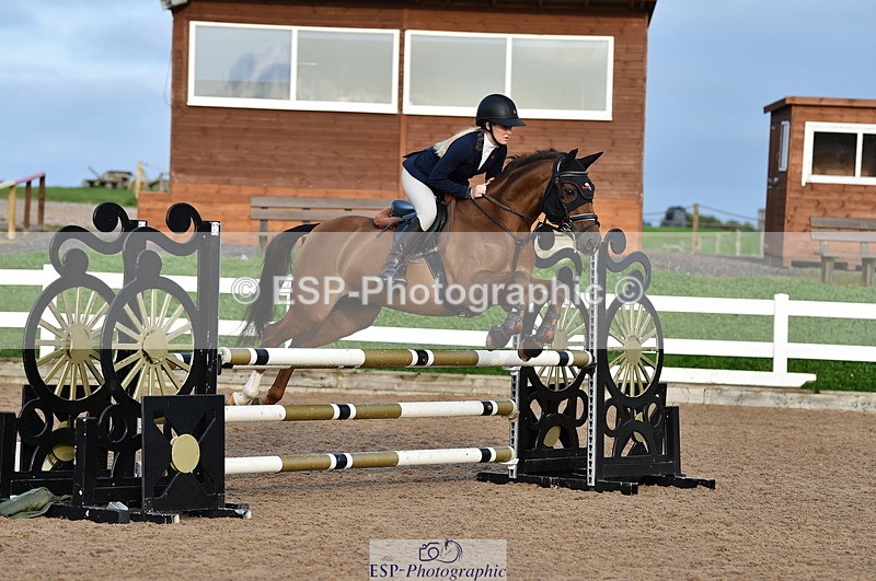 220829A-181748-00532 - 90cm classes