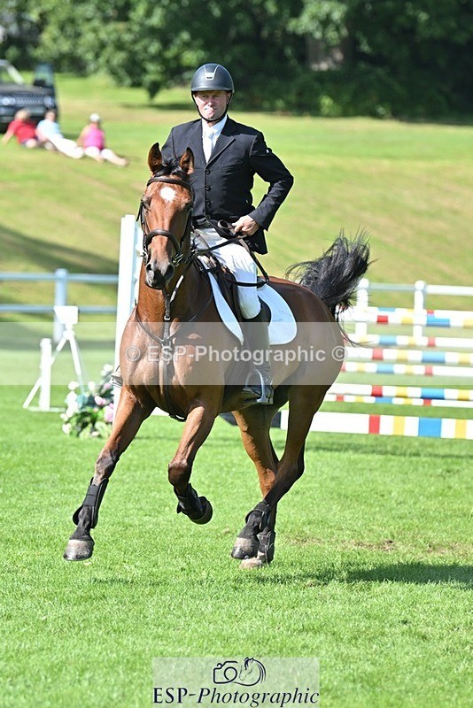 230909-111630-05123 - Cls 11 Snr Foxhunter & 1.20m Open