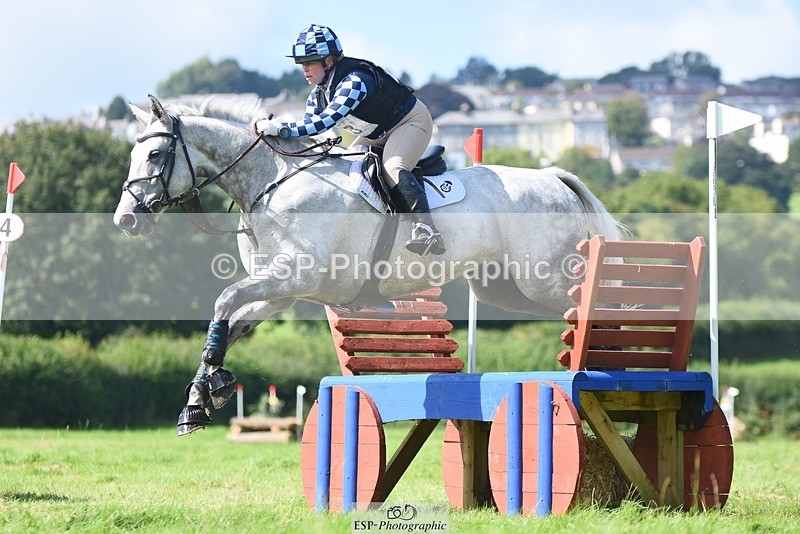 230820X-112332-1840 - BE90 XC 09.40 to Rider 151 at 11.44