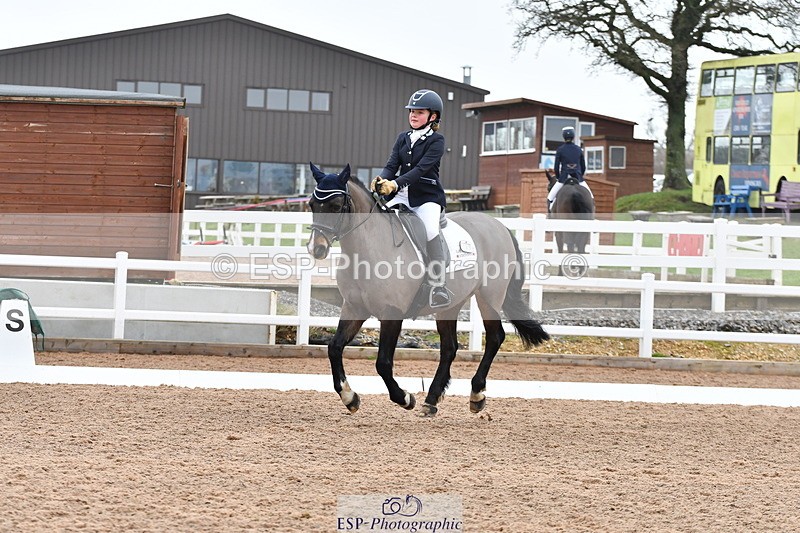 240121A-105736-00513 - Cls 5 Novice 37A