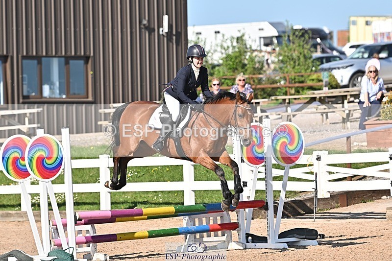 250429-170027-00136 - 70cm