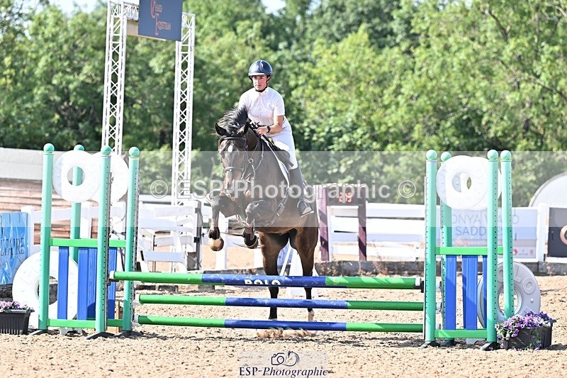 260714-172130-00194 - 70cm Classes