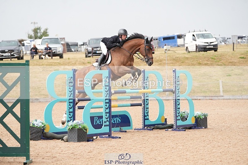 260730-121123-01896 - Cls 2 Foxhunter