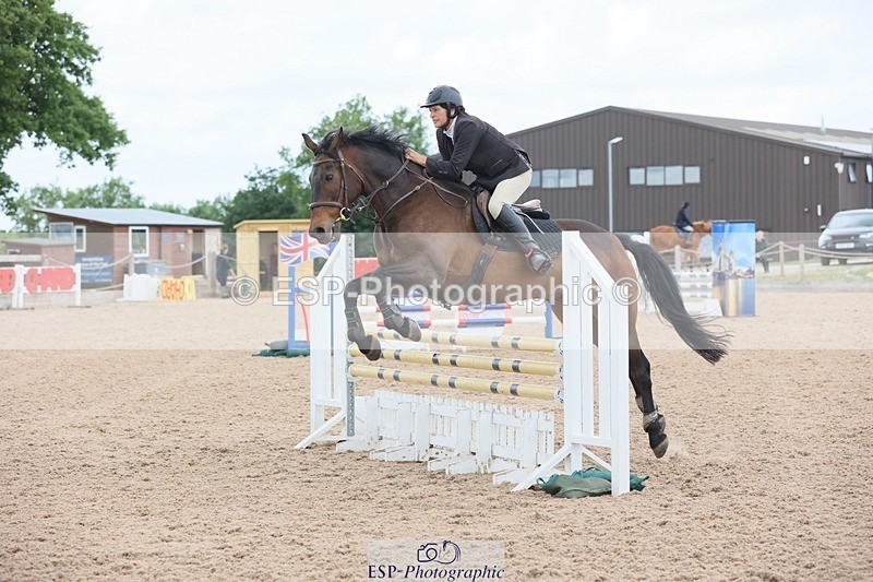 250525-152821-08891 - Cls 31 Snr 90cm Derby