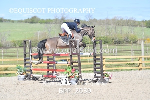 BPP_2059 - CLASS 21 SUN Senior 1.30m Open RHS Young Masters