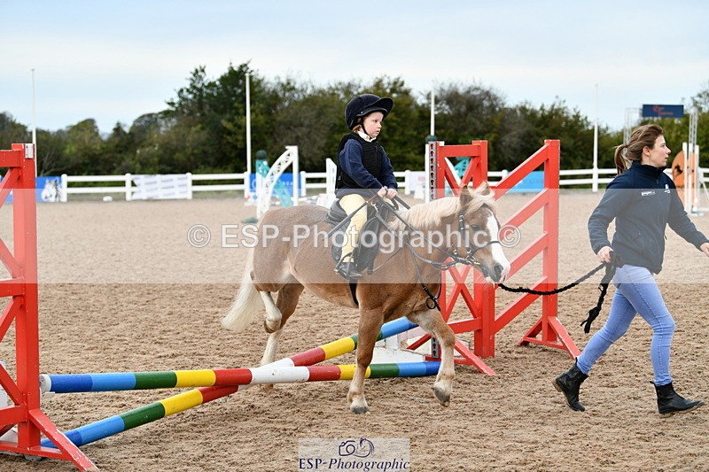 241013B-090942-00118 - Cls 1 Clear Round