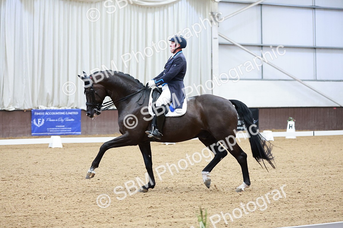 SBM_015980 - Class 5 - FEI INT II - 15.48-17.00