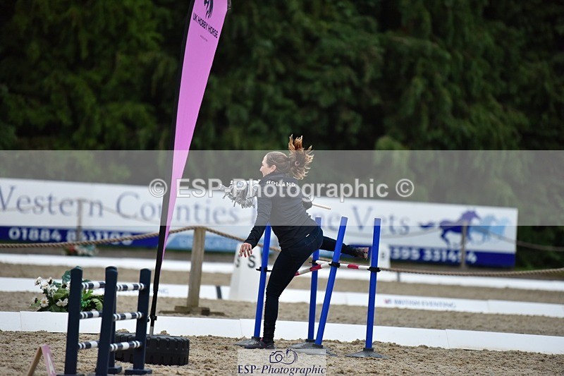 240523-202208-06812 - Hobby Horse Comp